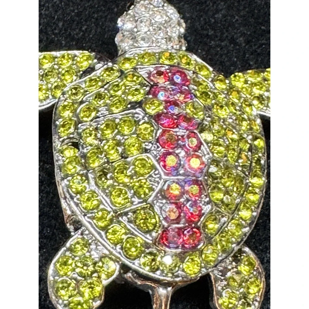 Vintage Sea Turtle Rhinestone Brooch Green Pink Crystal‎ Figural Animal Jewelry